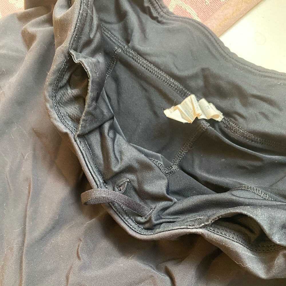 Lululemon Ruffle Back Skort - Picture 5 of 7